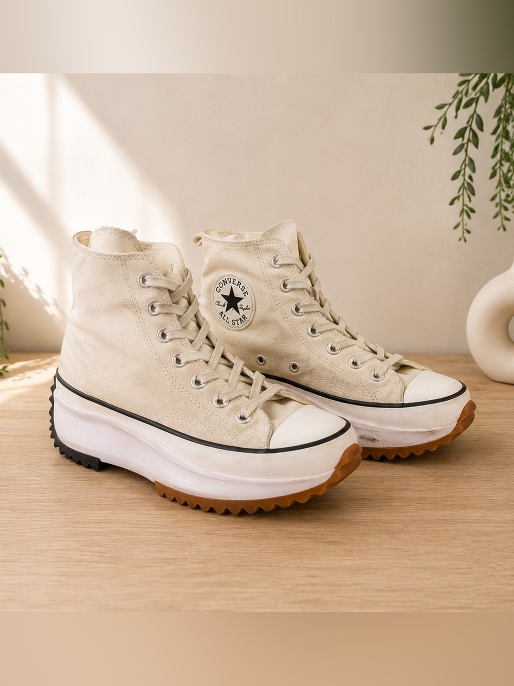 Converse Run Star Hike Platform High Tops